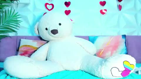 BRIYIT     online show from March 26, 4:40 am