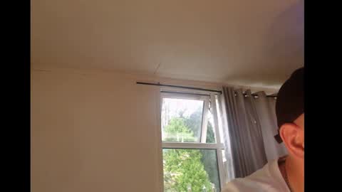 Snapshot of brodiecagney chatting on November 7, 8:58 am brodiecagney online show from November 7, 8:58 am