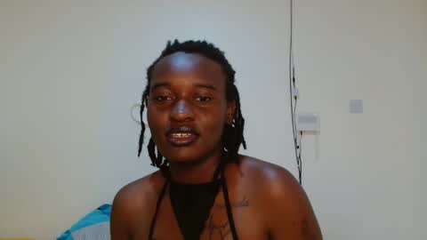 broken_haloo online show from March 28, 5:29 am