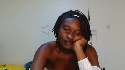 broken_haloo online show from March 30, 5:58 pm