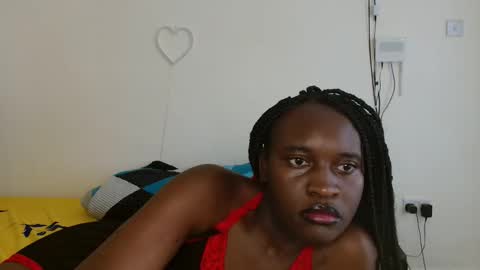 broken_haloo online show from June 1, 6:26 am
