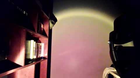 Snapshot of brooke151 chatting on February 20, 1:57 am Bradyn online show from February 20, 1:57 am