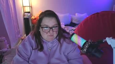 Madam Brooke online show from February 18, 1:18 pm