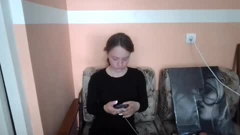 Snapshot of brookezantow chatting on May 29, 11:08 am Lina online show from May 29, 11:08 am