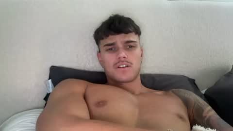 BrooklynTay online show from June 26, 4:28 am