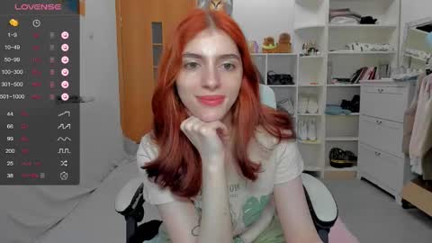 Snapshot of broosnica1 chatting on June 9, 8:15 am broosnica1 online show from June 9, 8:15 am