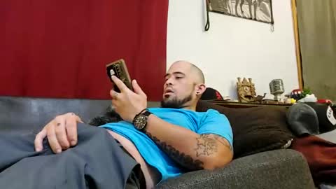 brownboyt online show from September 23, 12:08 pm