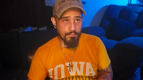 brownboyt online show from May 7, 1:11 am