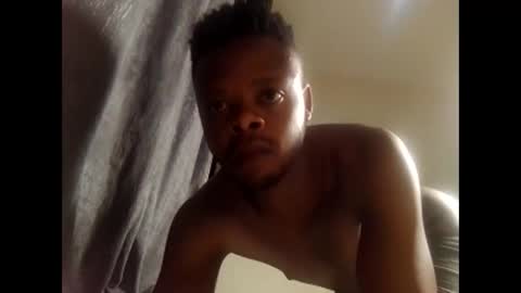 Snapshot of brownguy_ug chatting on February 8, 6:33 pm kevin online show from February 8, 6:33 pm