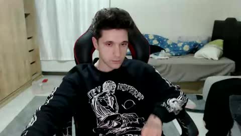 brownhaiir online show from December 1, 9:48 pm