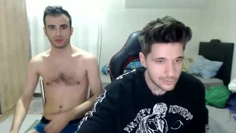 brownhaiir online show from December 9, 8:33 am