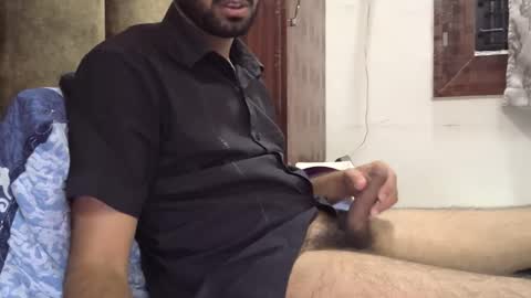 brownie_cake online show from March 31, 4:07 pm