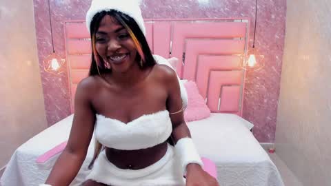 Sara  online show from January 14, 9:30 pm