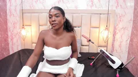 Sara  online show from February 14, 1:13 am