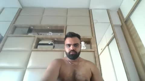 Snapshot of brownstud95 chatting on November 16, 3:45 am brownstud95 online show from November 16, 3:45 am