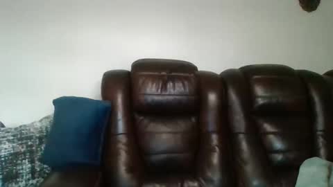 Snapshot of brownsugar0910 chatting on December 15, 8:58 pm EtherealLilac online show from December 15, 8:58 pm