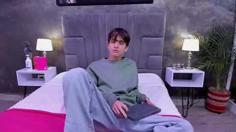 Bruce Hans online show from March 1, 11:39 am