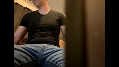 brucelogan80 online show from October 15, 12:11 am