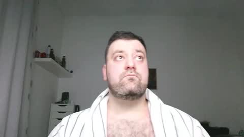 Bruce online show from February 16, 6:26 pm