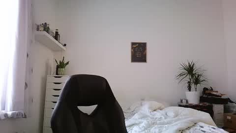 Bruce online show from March 15, 12:00 pm