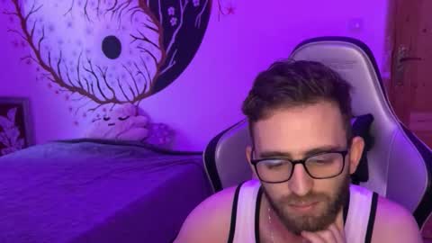 Snapshot of brulink103 chatting on September 14, 2:16 pm ganjatalks online show from September 14, 2:16 pm