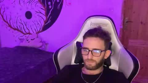 Snapshot of brulink103 chatting on September 15, 1:33 pm ganjatalks online show from September 15, 1:33 pm