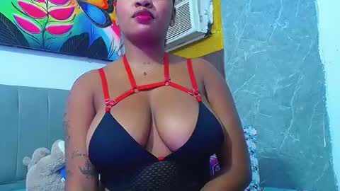Brunett sexy1 online show from June 13, 3:04 am
