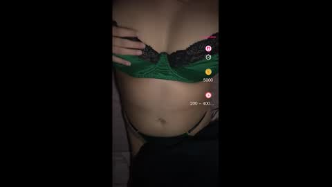 Brunettebaddie99 online show from December 17, 8:09 am