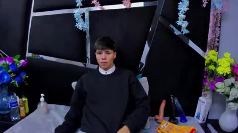 Snapshot of bruno_cruz chatting on February 5, 2:49 am Bruno Cruz online show from February 5, 2:49 am