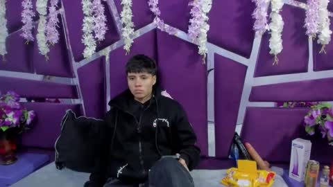 Snapshot of bruno_cruz chatting on February 14, 2:41 am Bruno Cruz online show from February 14, 2:41 am