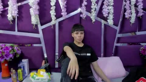 Snapshot of bruno_cruz chatting on February 21, 2:56 am Bruno Cruz online show from February 21, 2:56 am