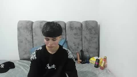 Snapshot of bruno_cruz chatting on March 25, 3:34 am Bruno Cruz online show from March 25, 3:34 am