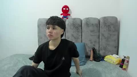 Snapshot of bruno_cruz chatting on March 26, 2:39 am Bruno Cruz online show from March 26, 2:39 am