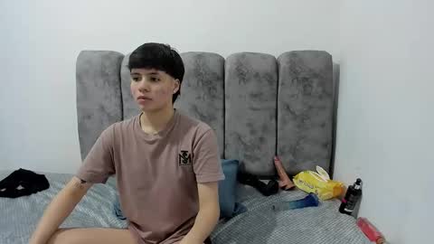 Snapshot of bruno_cruz chatting on March 27, 3:01 am Bruno Cruz online show from March 27, 3:01 am