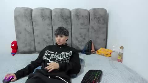 Bruno Cruz online show from May 12, 2:08 am
