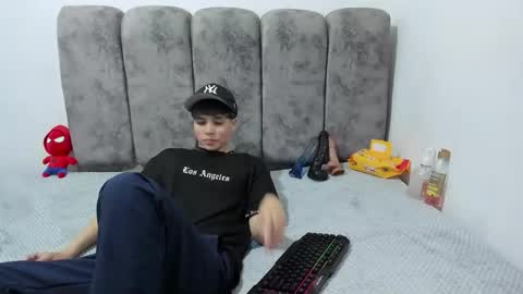 Bruno Cruz online show from May 13, 2:20 am