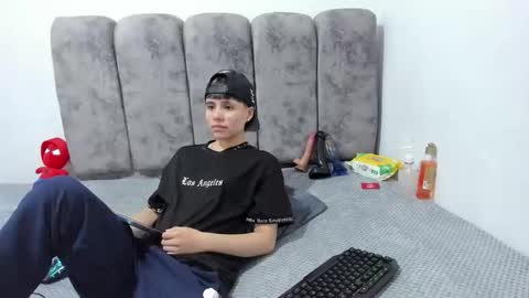 Bruno Cruz online show from June 11, 2:33 am