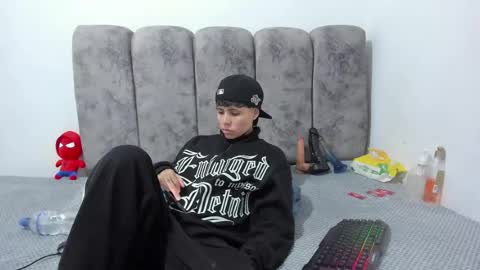 Bruno Cruz online show from July 30, 2:21 am