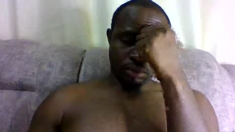 brucedarling online show from May 4, 4:08 am