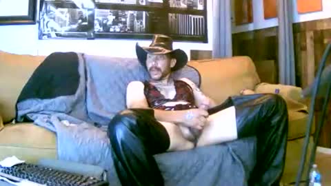 brutal3anddone online show from May 17, 6:11 am