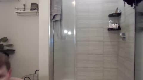 Snapshot of brxdd88 chatting on September 30, 12:48 am BRADDY online show from September 30, 12:48 am