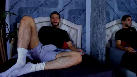 Bry Dalton online show from November 30, 4:27 am