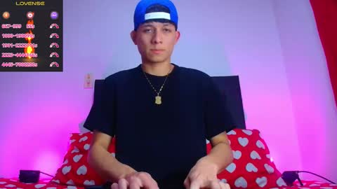 BRYAM INDEPENDENT MODEL online show from November 7, 1:05 am