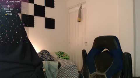 bryamado online show from January 29, 10:53 pm