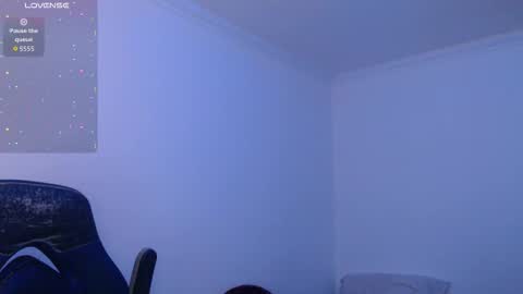 bryamado online show from December 15, 6:45 pm