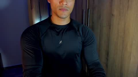 Snapshot of bryan_boy_ chatting on February 4, 1:13 am bryan online show from February 4, 1:13 am