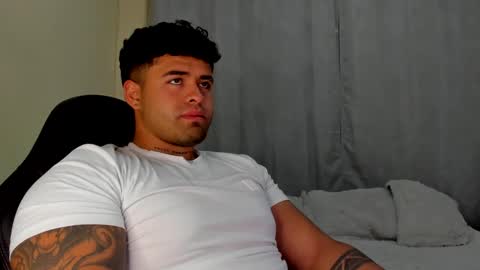 bryan stoness online show from February 21, 2:28 am