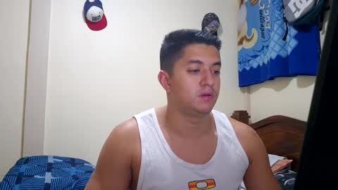 Snapshot of bryanbendy chatting on January 14, 5:30 am bryanbendy online show from January 14, 5:30 am