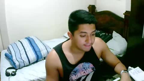 Snapshot of bryanbendy chatting on January 21, 11:13 pm bryanbendy online show from January 21, 11:13 pm