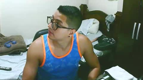 Snapshot of bryanbendy chatting on November 30, 5:33 am bryanbendy online show from November 30, 5:33 am